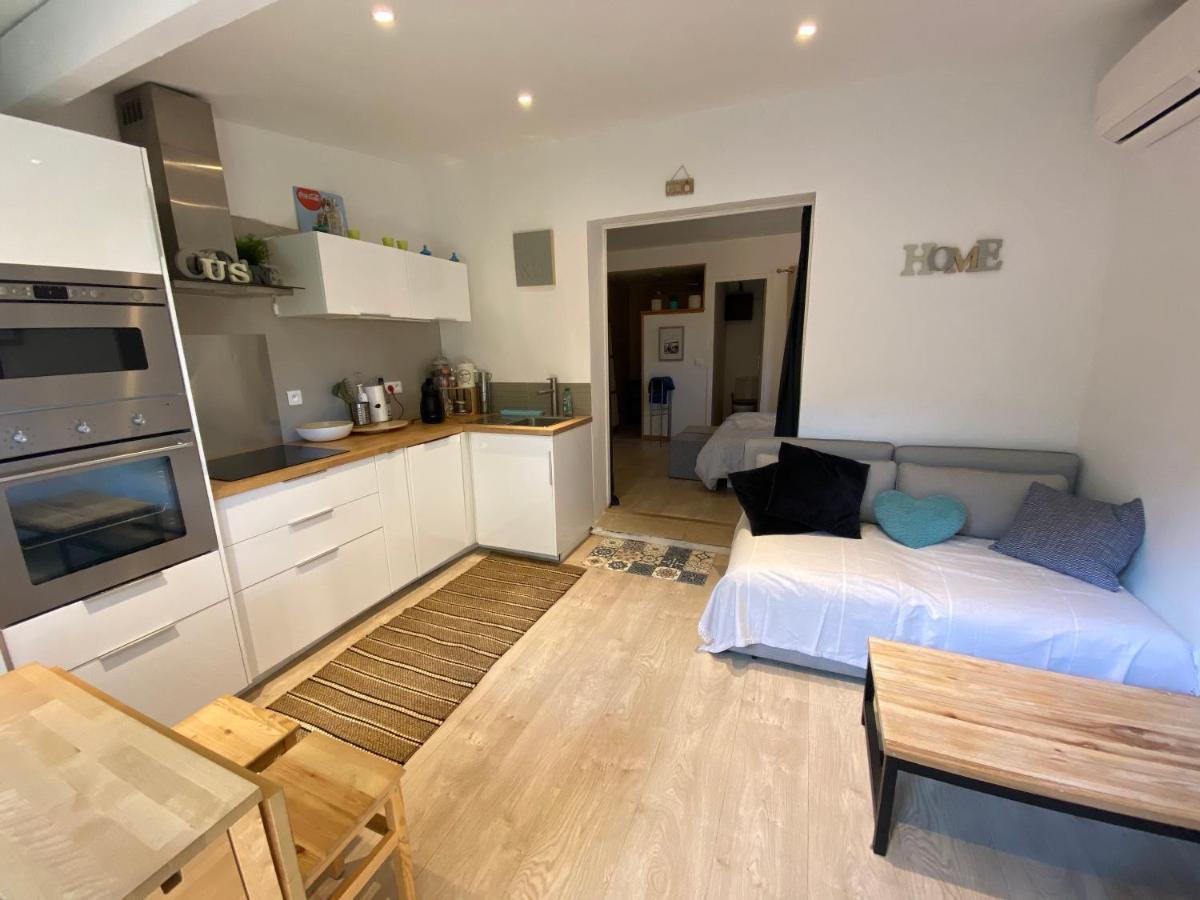 Agreable Studio Proche Sttropez Piscine Et Tennis Gassin Exteriör bild